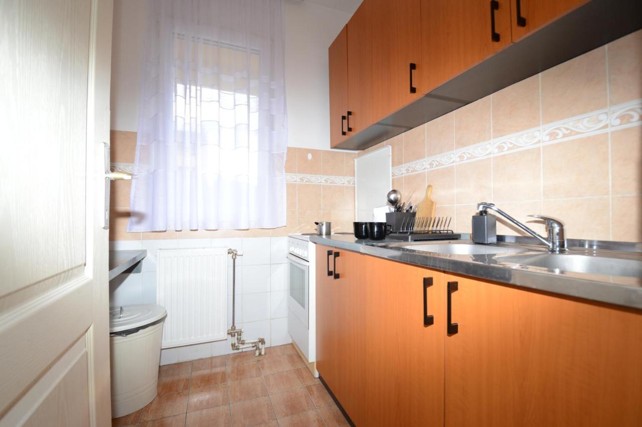 Studio 41 Novi Sad Luaran gambar